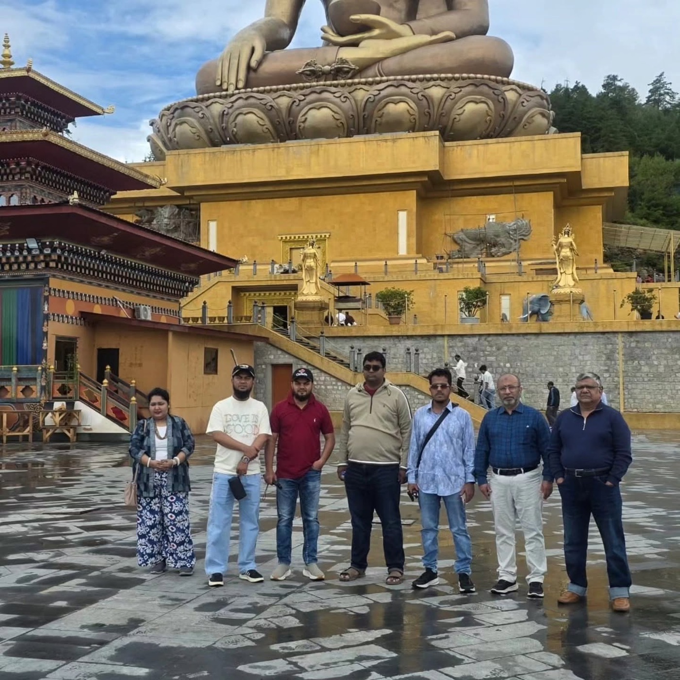 Travellers at Buddha Dordenma above Thimphu